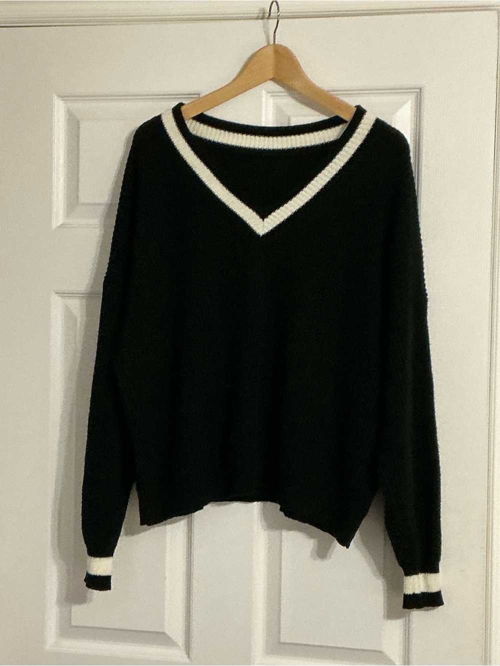Navy Classic V-Neck Tennis Sweater with White Trim
